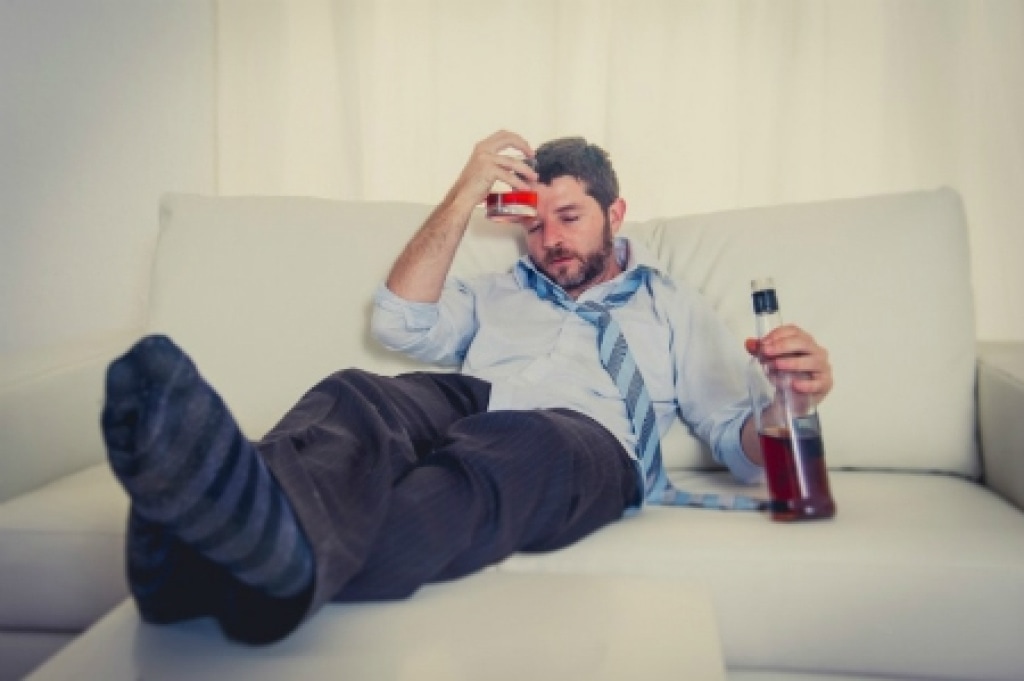 Early Warning Signs You Might Have a Problem with Alcohol